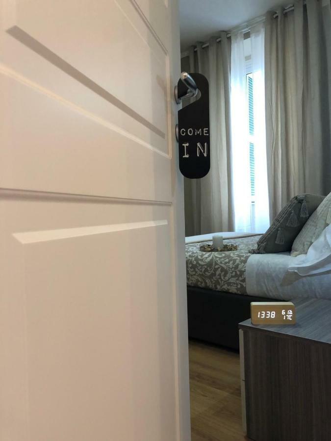 Pantheon Luxury Suite Рим Екстериор снимка