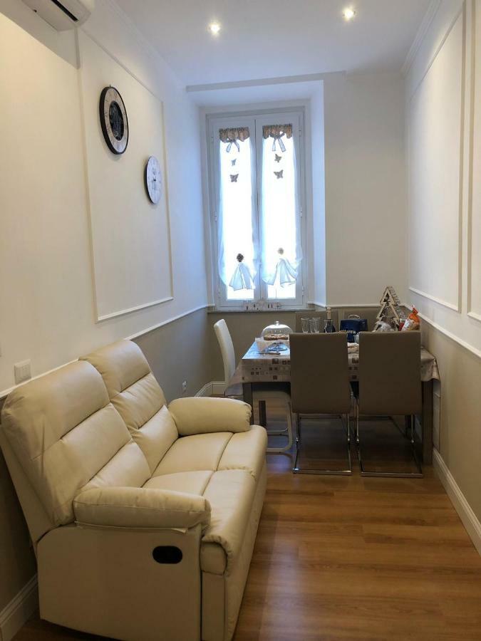 Pantheon Luxury Suite Рим Екстериор снимка